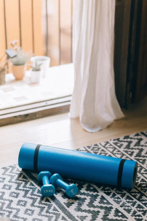 Cómo crear un rincón de entrenamiento sencillo en casa